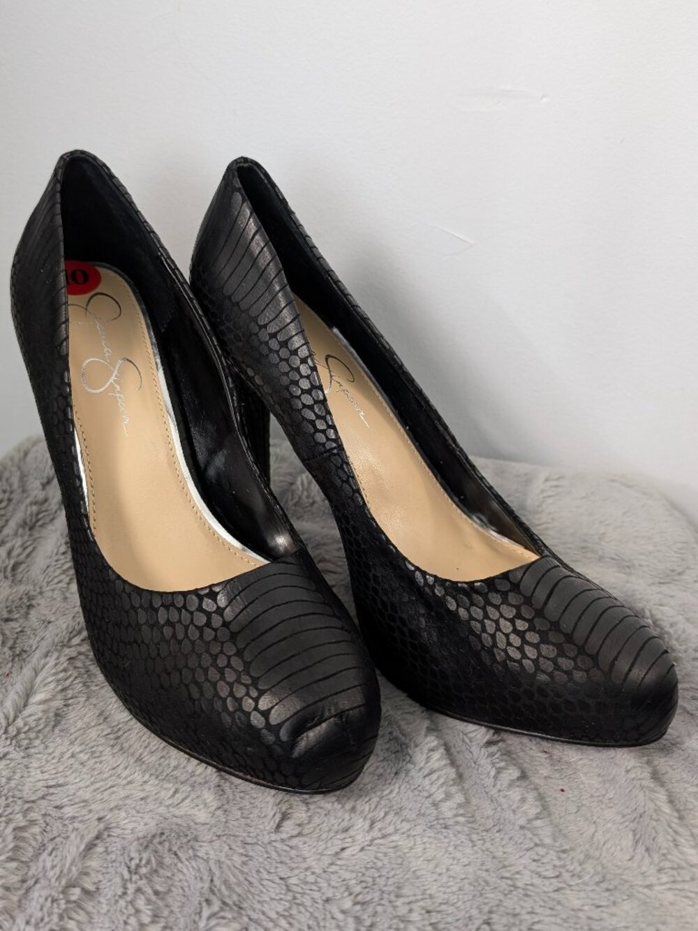 Jessica Simpson Black Snakeskin Embossed Pumps Heels Size 10